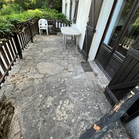 Au Du Laouzas Nages