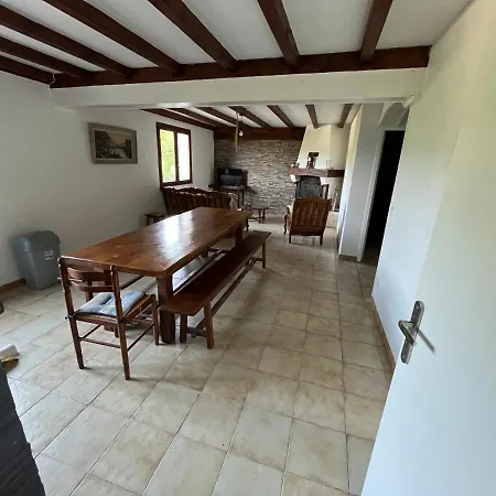 Au Du Laouzas Apartment Nages